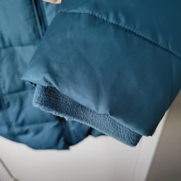 Land's End faux fur teal coat - Picture 4 of 6